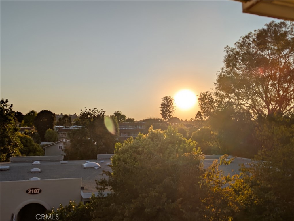 2137 Ronda Granada N Property Photo 17