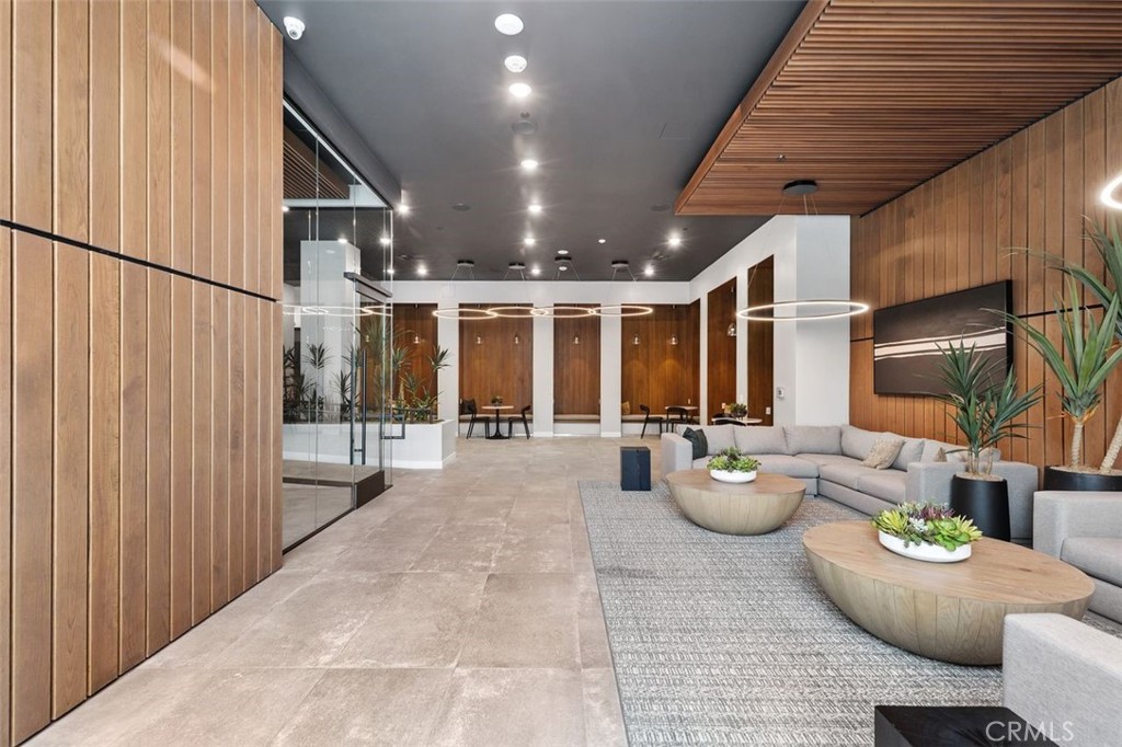 1202 Rivington Property Photo 2