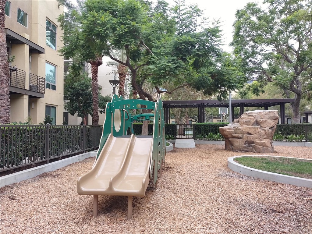 1202 Rivington Property Photo 46