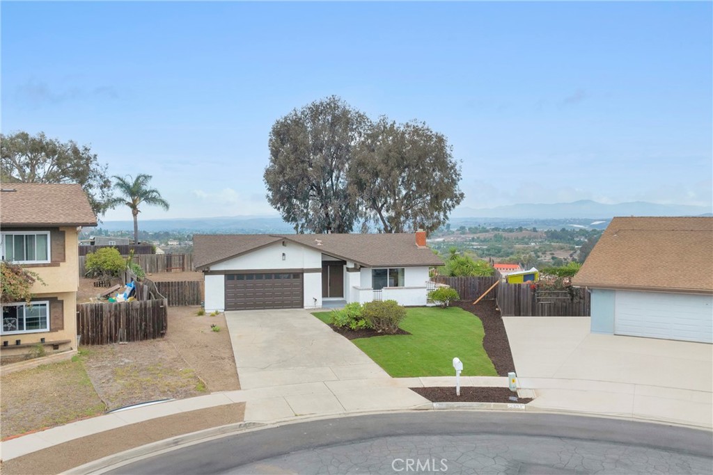 1768 Henderson Court Property Photo 3