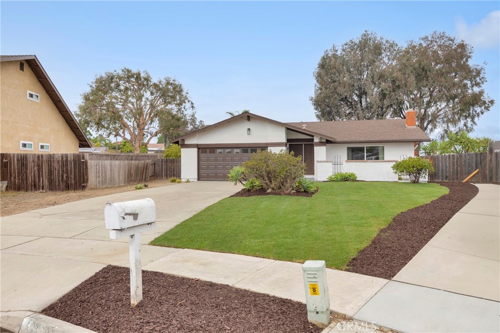 1768 Henderson Court Property Photo 5