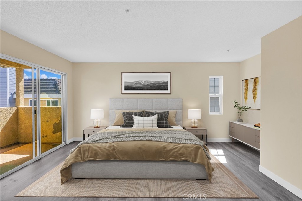 519 Sefton Avenue D Property Photo 5