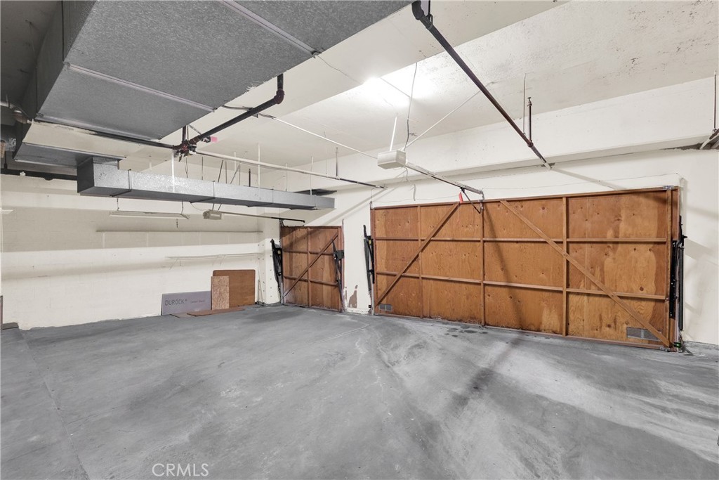 519 Sefton Avenue D Property Photo 29