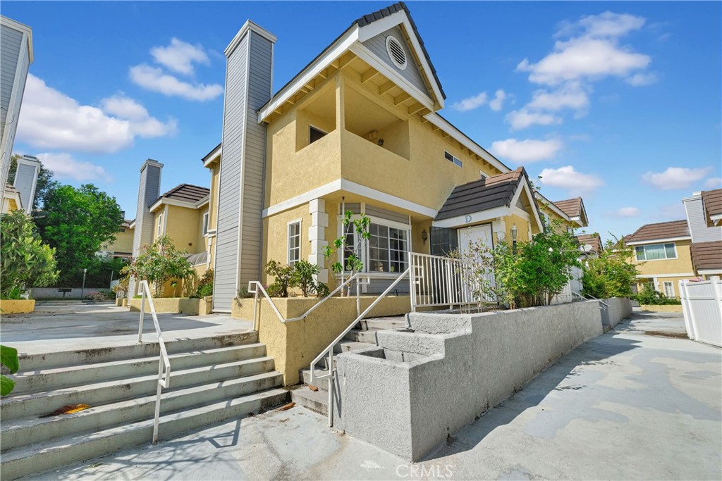 519 Sefton Avenue D Property Photo 33