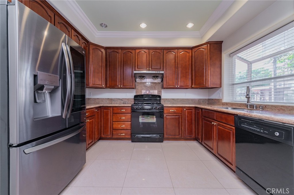 5786 Kingman Property Photo 13