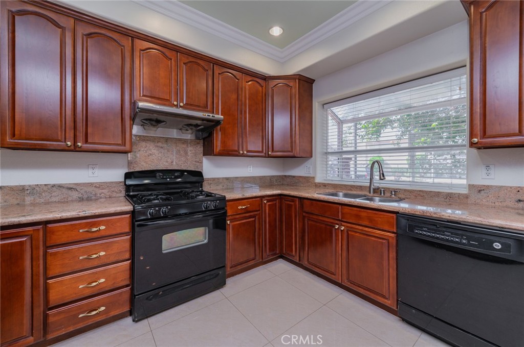 5786 Kingman Property Photo 14