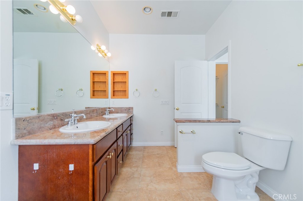 5786 Kingman Property Photo 27