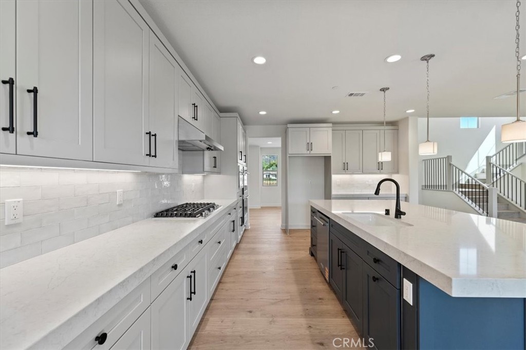 2941 Orchard Glen Property Photo 4
