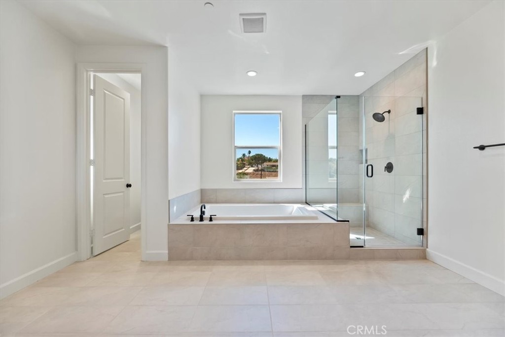 2941 Orchard Glen Property Photo 11