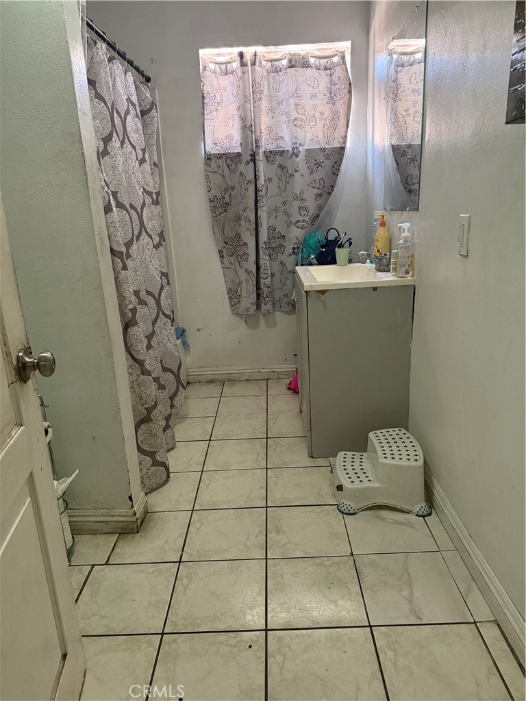 12892 Adelle Property Photo 10
