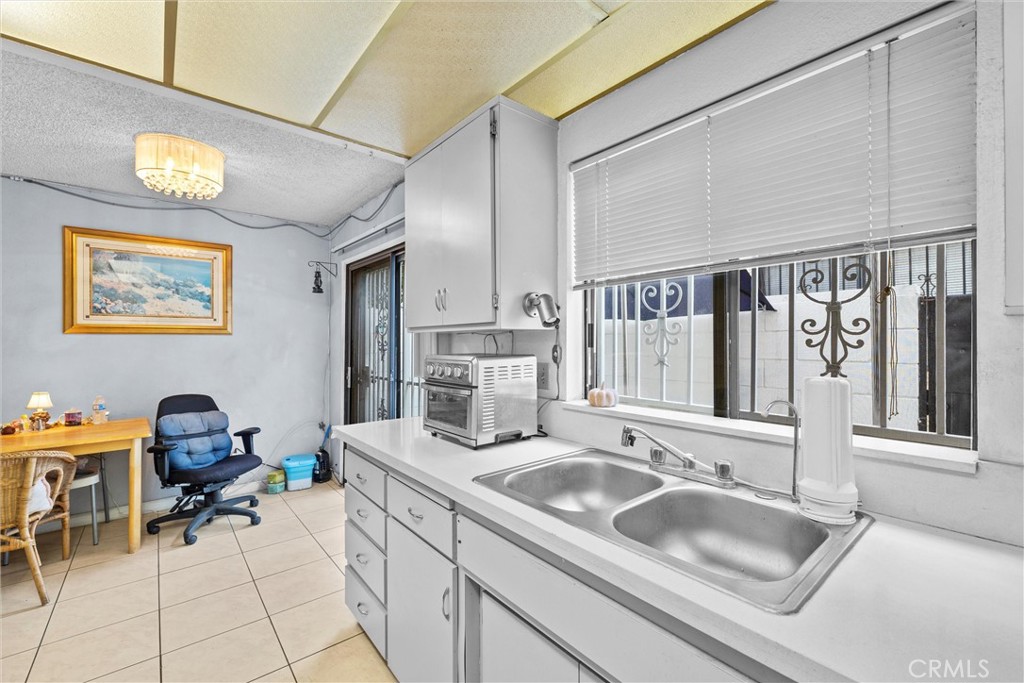 1717 S San Gabriel Blvd Property Photo 13