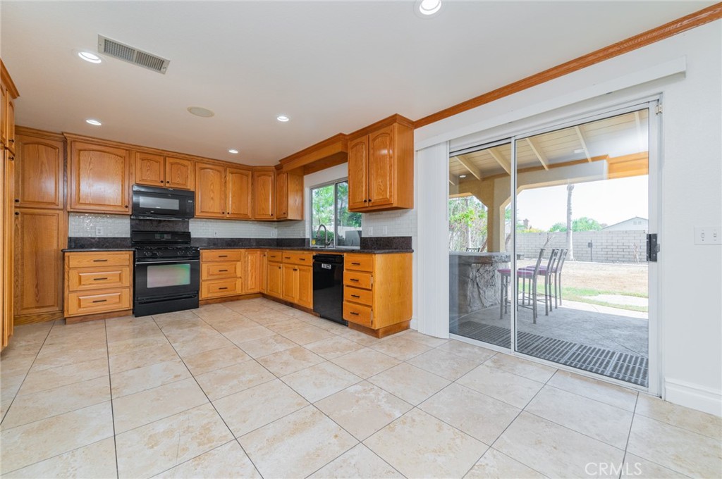 3255 Bighorn Property Photo 14