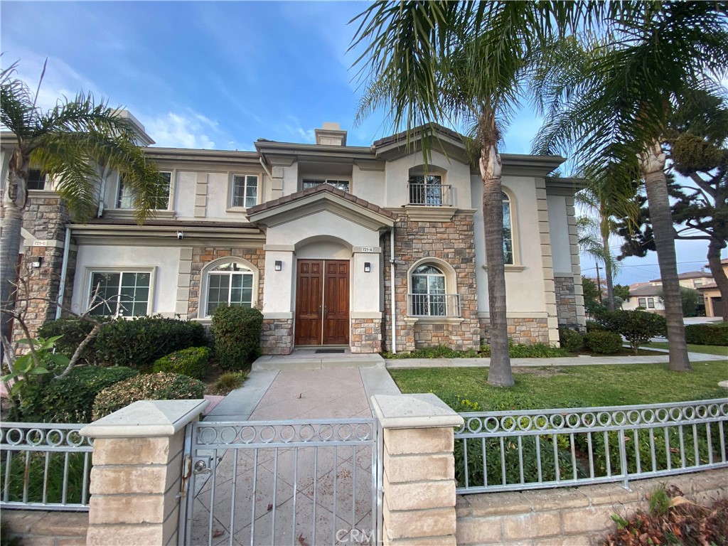 721 S 3rd Avenue A Property Photo 1