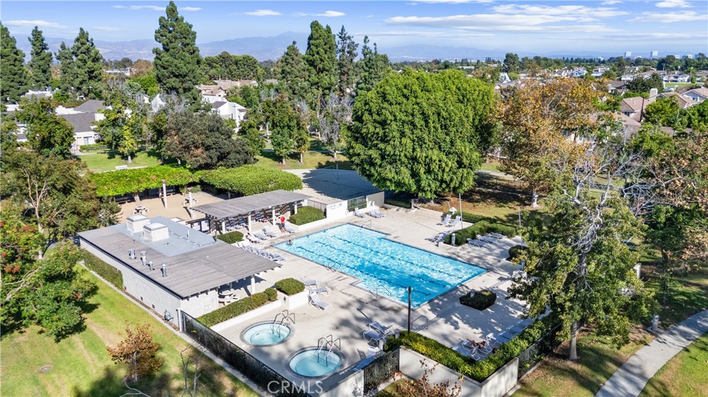 1 Smokestone Property Photo 23