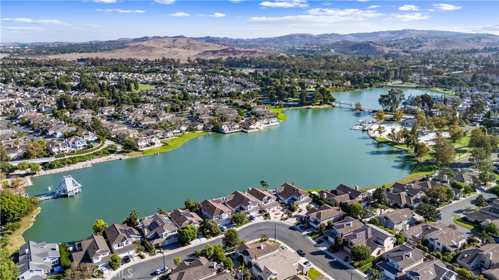 1 Smokestone Property Photo 27