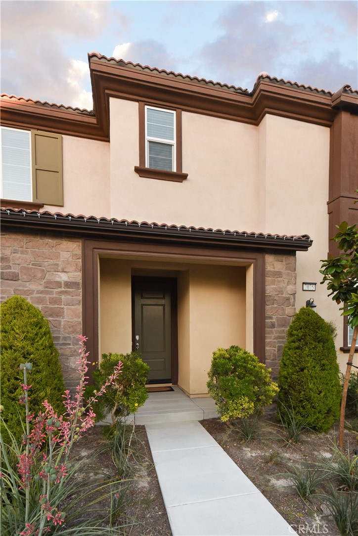 7075 Montecito Lane Property Photo 3