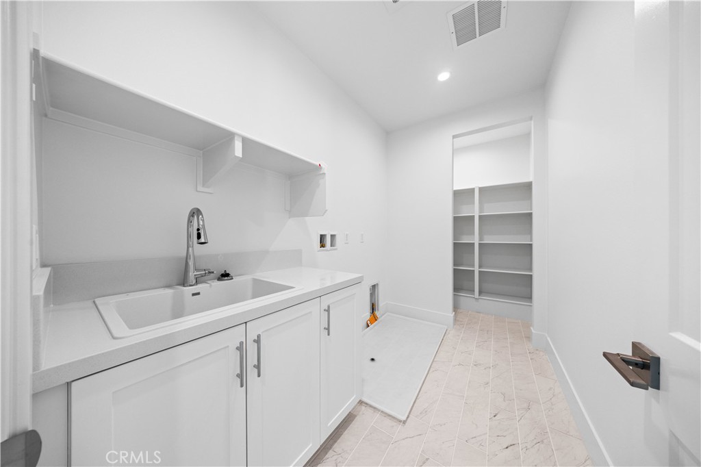 312 Brimwood Property Photo 37