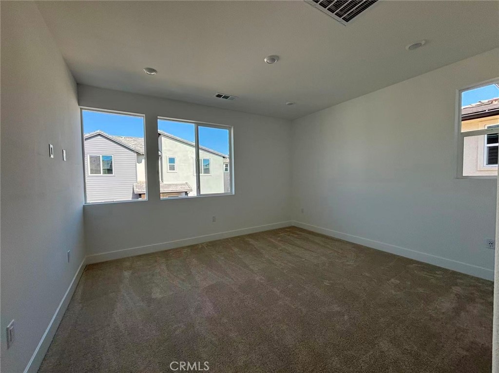 257 Shoveler Property Photo 10