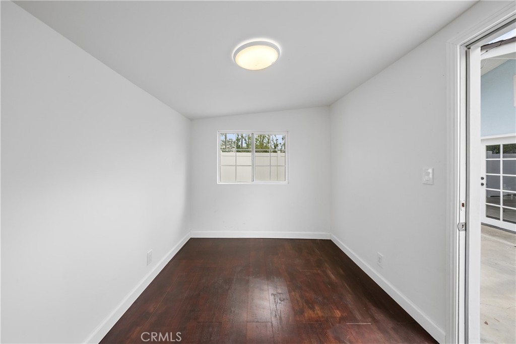 1623 N N Vallejo Way Property Photo 19