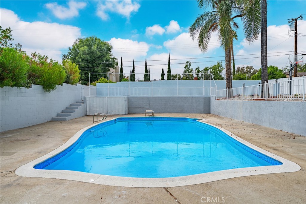 1623 N N Vallejo Way Property Photo 20