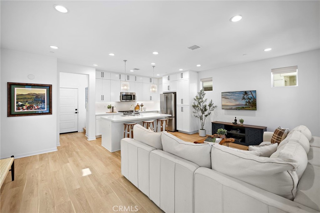 331 Harvest Drive Property Photo 6