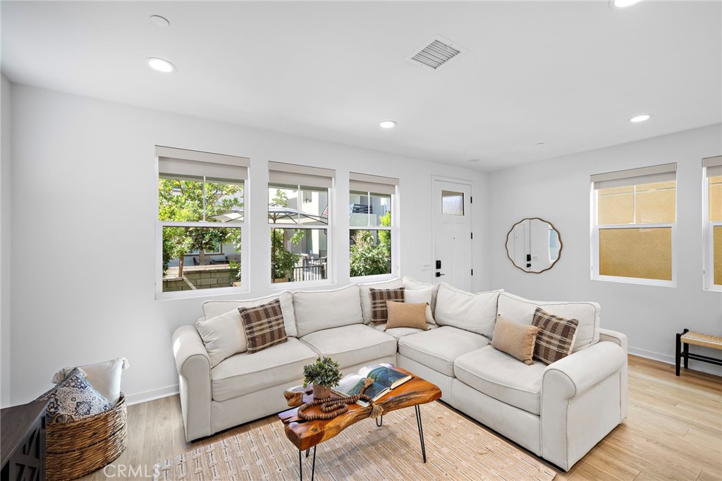 331 Harvest Drive Property Photo 8