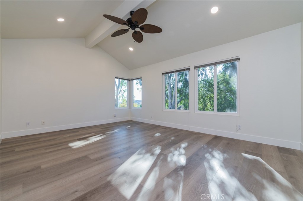 19 Cascada Property Photo 16