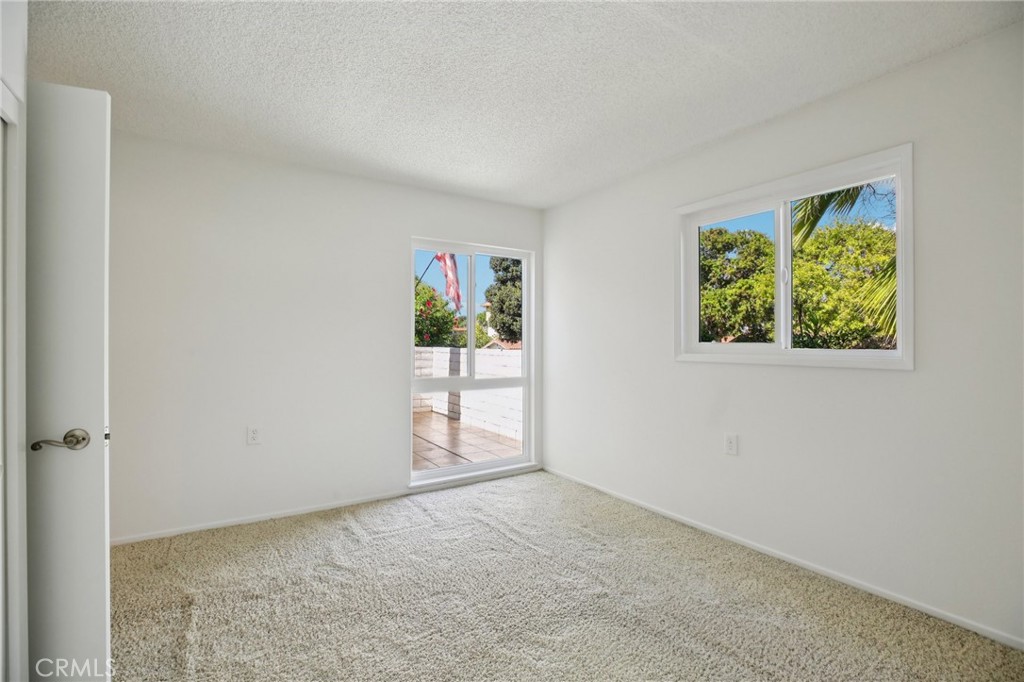 2019 Via Mariposa W D Property Photo 16