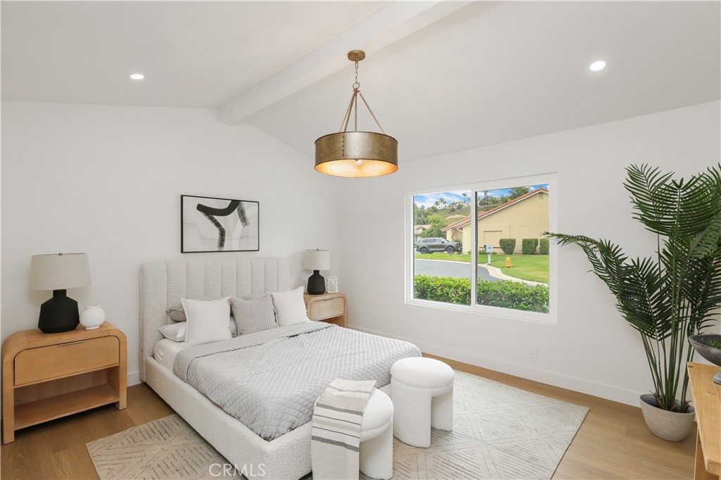 28401 Alava Property Photo 14