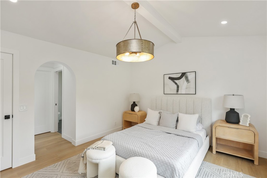 28401 Alava Property Photo 15