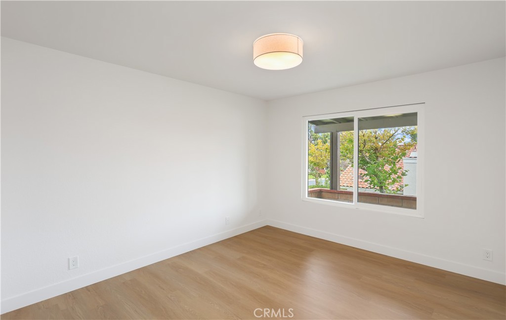 28401 Alava Property Photo 20