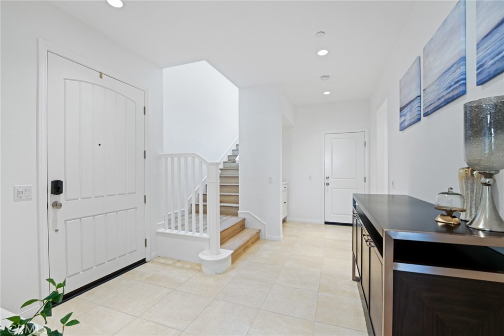 213 Cedarwood Property Photo 9