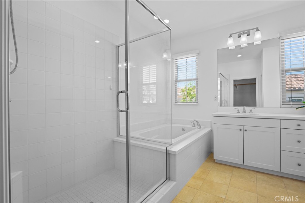 213 Cedarwood Property Photo 16