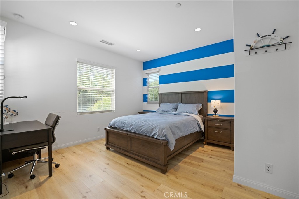 213 Cedarwood Property Photo 20