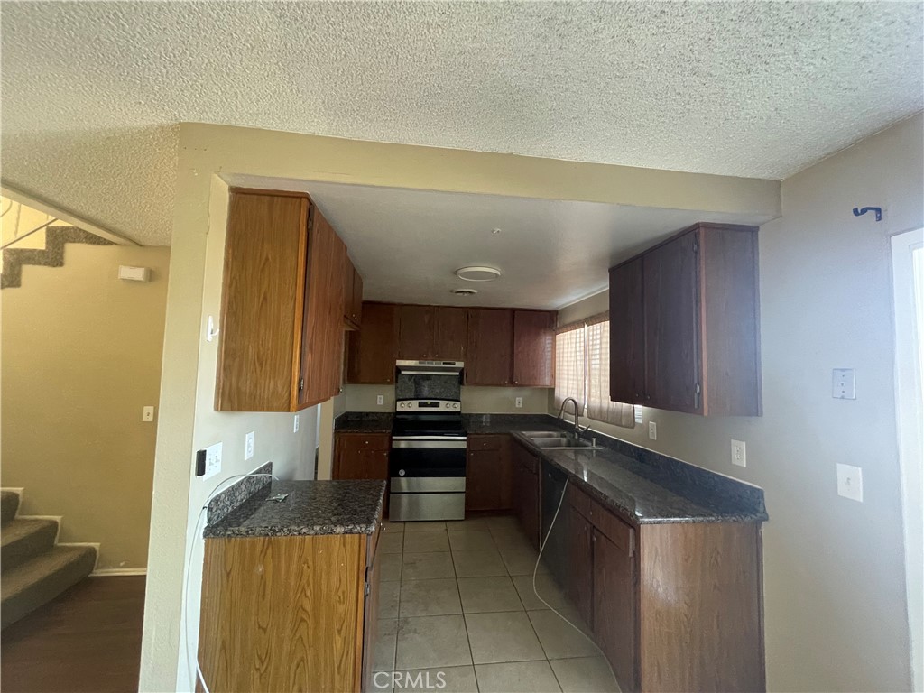 8585 Encinitas Way Property Photo 7