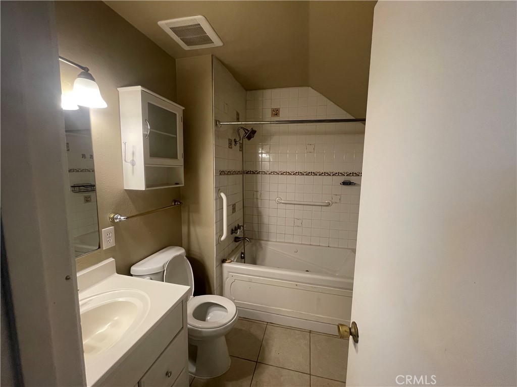 8585 Encinitas Way Property Photo 11