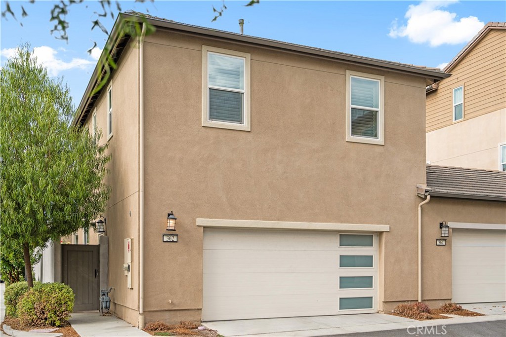 362 Chorus Property Photo 5