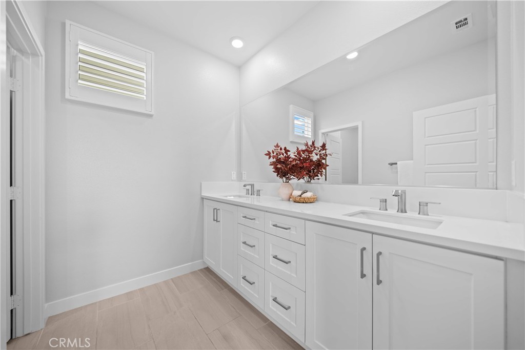 362 Chorus Property Photo 30