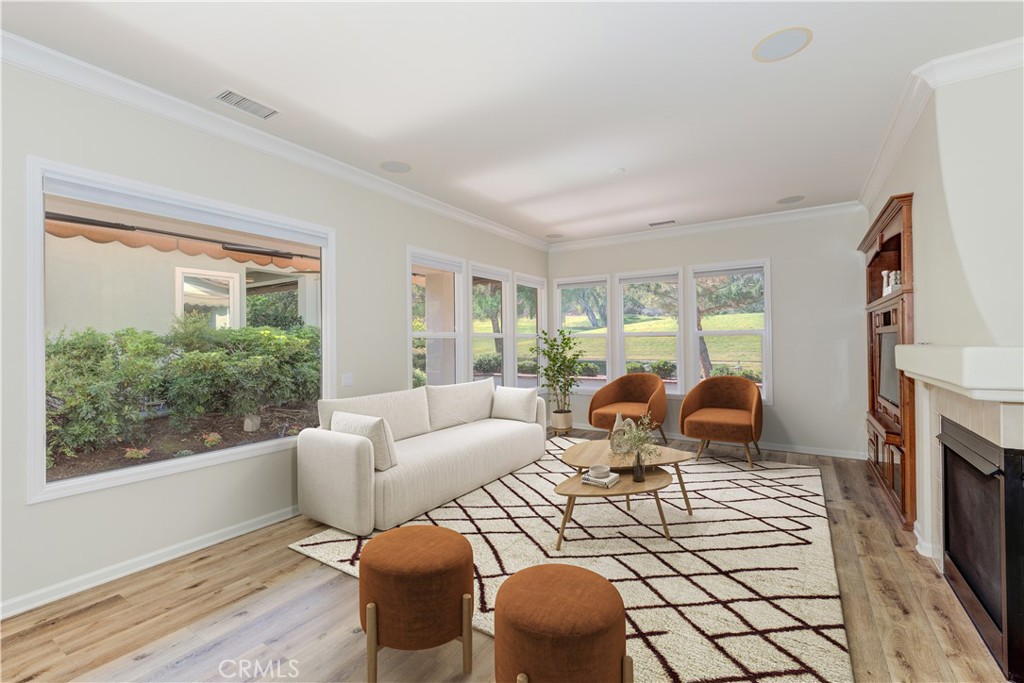 24627 Gleneagles Drive Property Photo 5