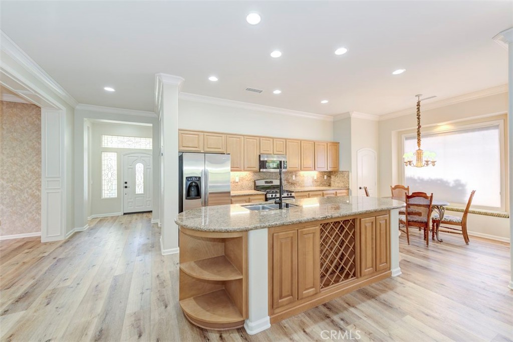 24627 Gleneagles Drive Property Photo 16