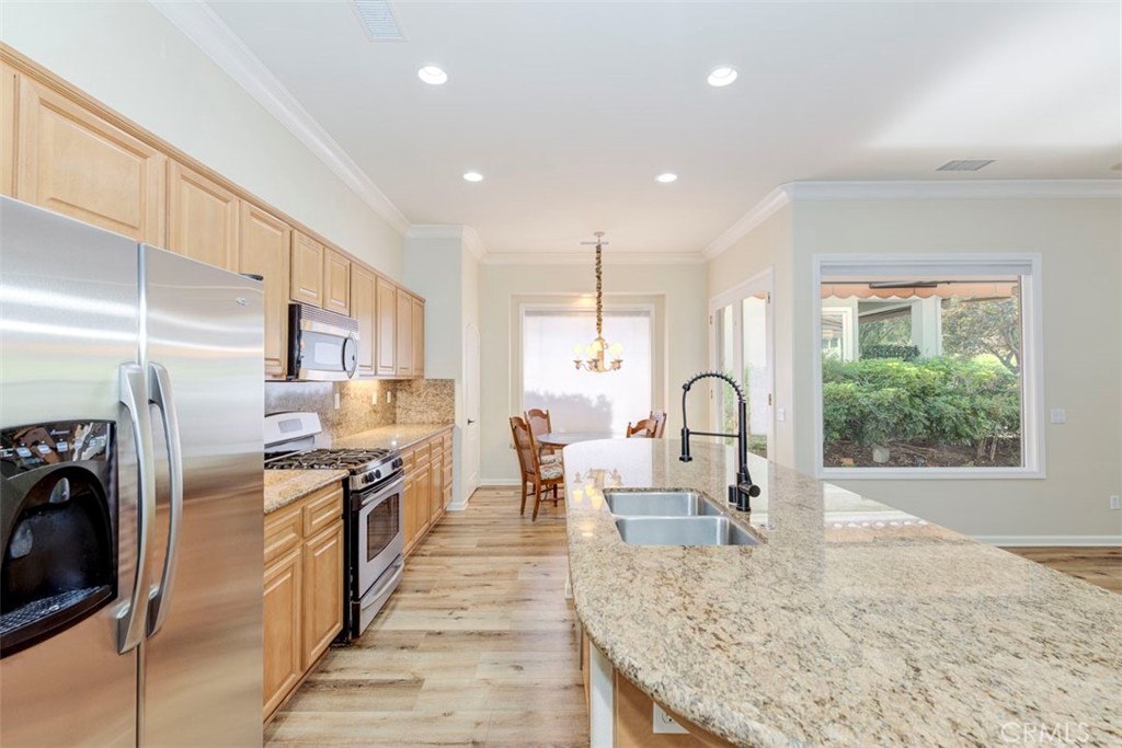 24627 Gleneagles Drive Property Photo 21