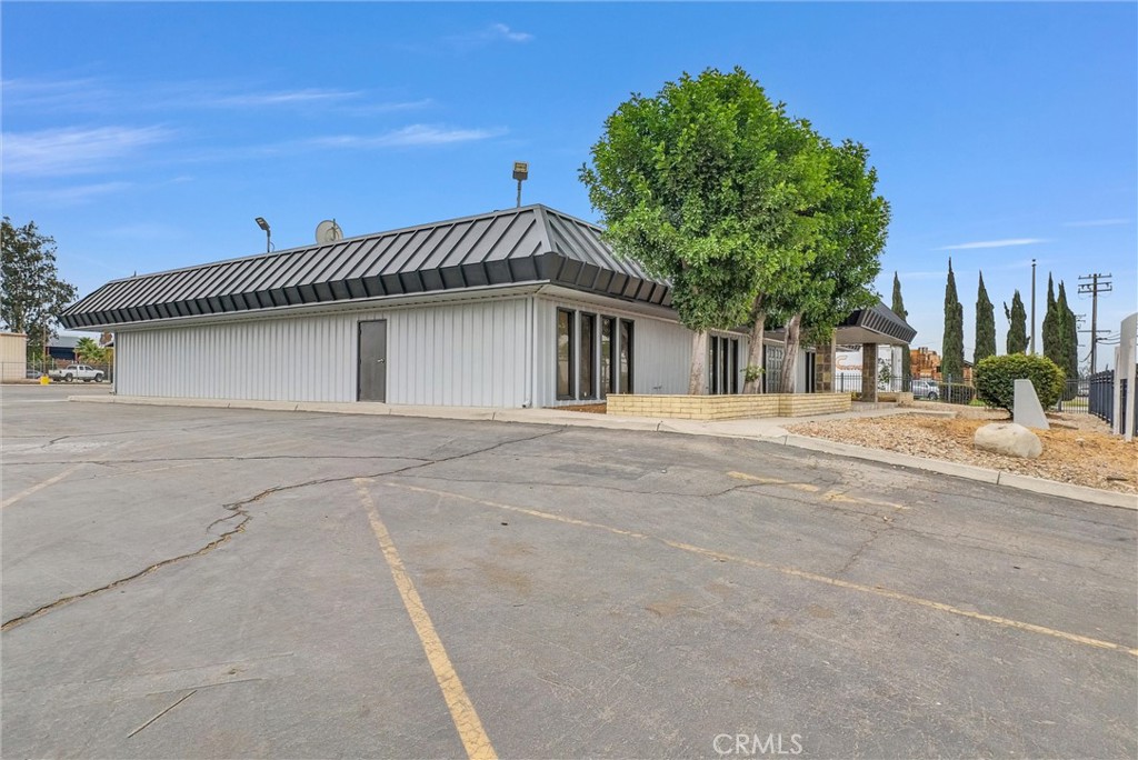 15384 Arrow Property Photo 11