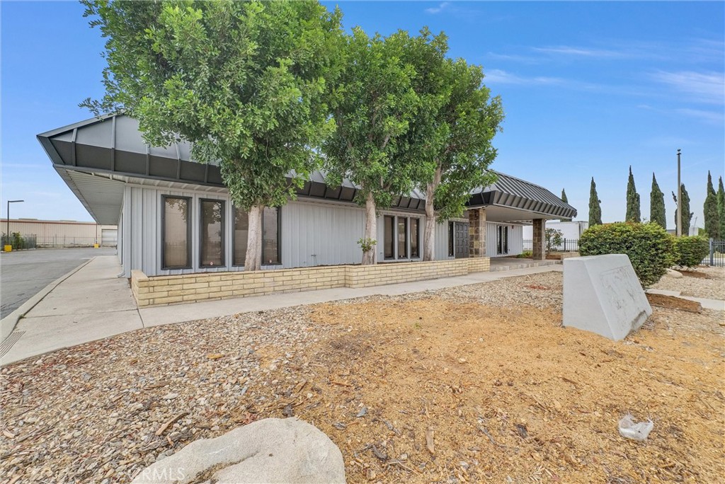 15384 Arrow Property Photo 12
