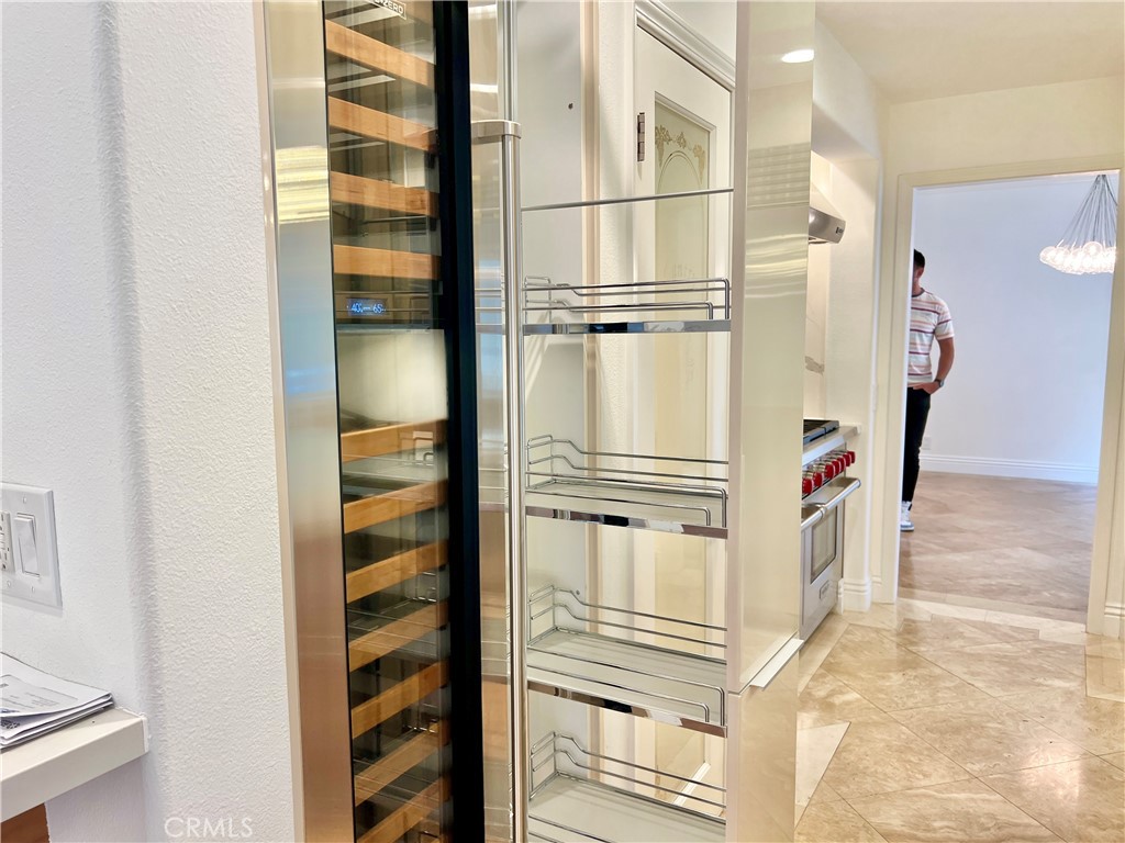 26612 Royale Drive Property Photo 11