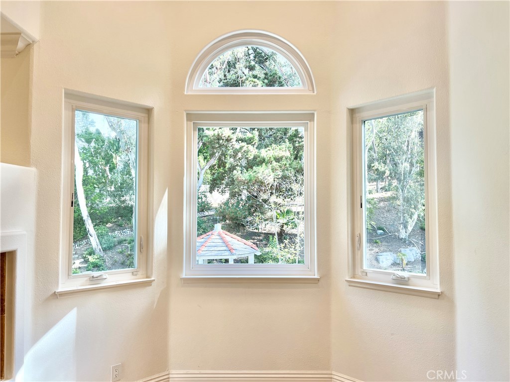 26612 Royale Drive Property Photo 28