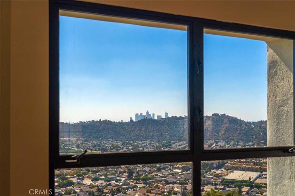 1426 Killarney Avenue Property Photo 5