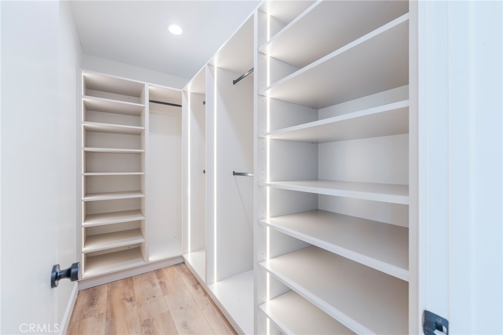 1426 Killarney Avenue Property Photo 22