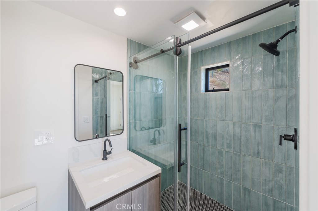 1426 Killarney Avenue Property Photo 24