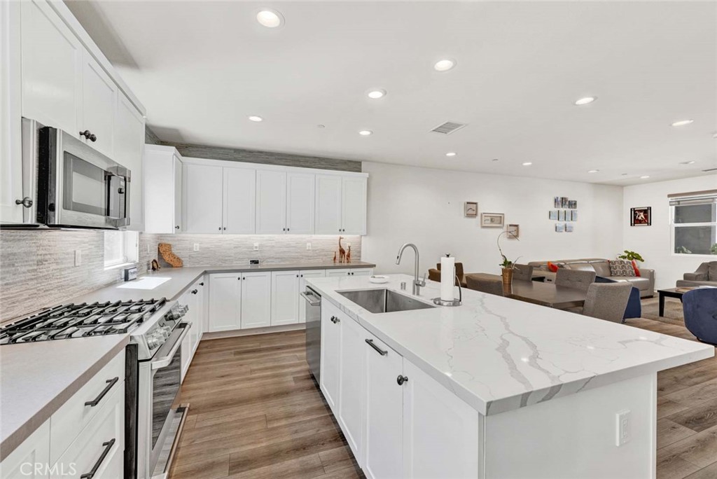 115 Hideaway Loop Property Photo 1