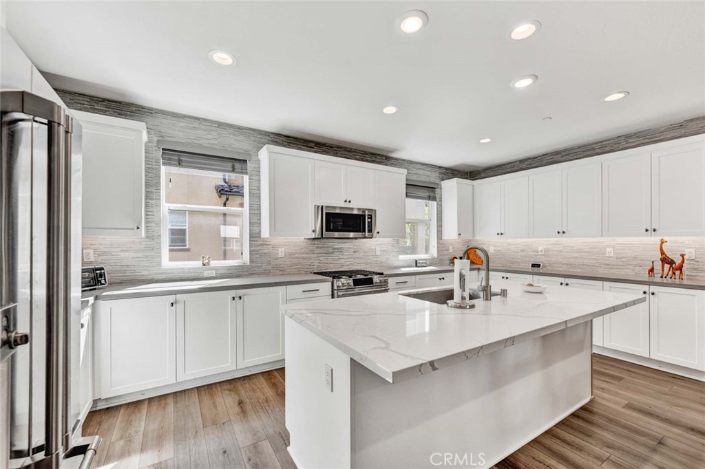 115 Hideaway Loop Property Photo 2